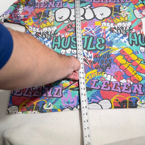 Fresh Laundry T-Shirt Woman's 2XL Graffiti Art Mutli-Color Crew Neck Urban Art - Picture 7 of 10